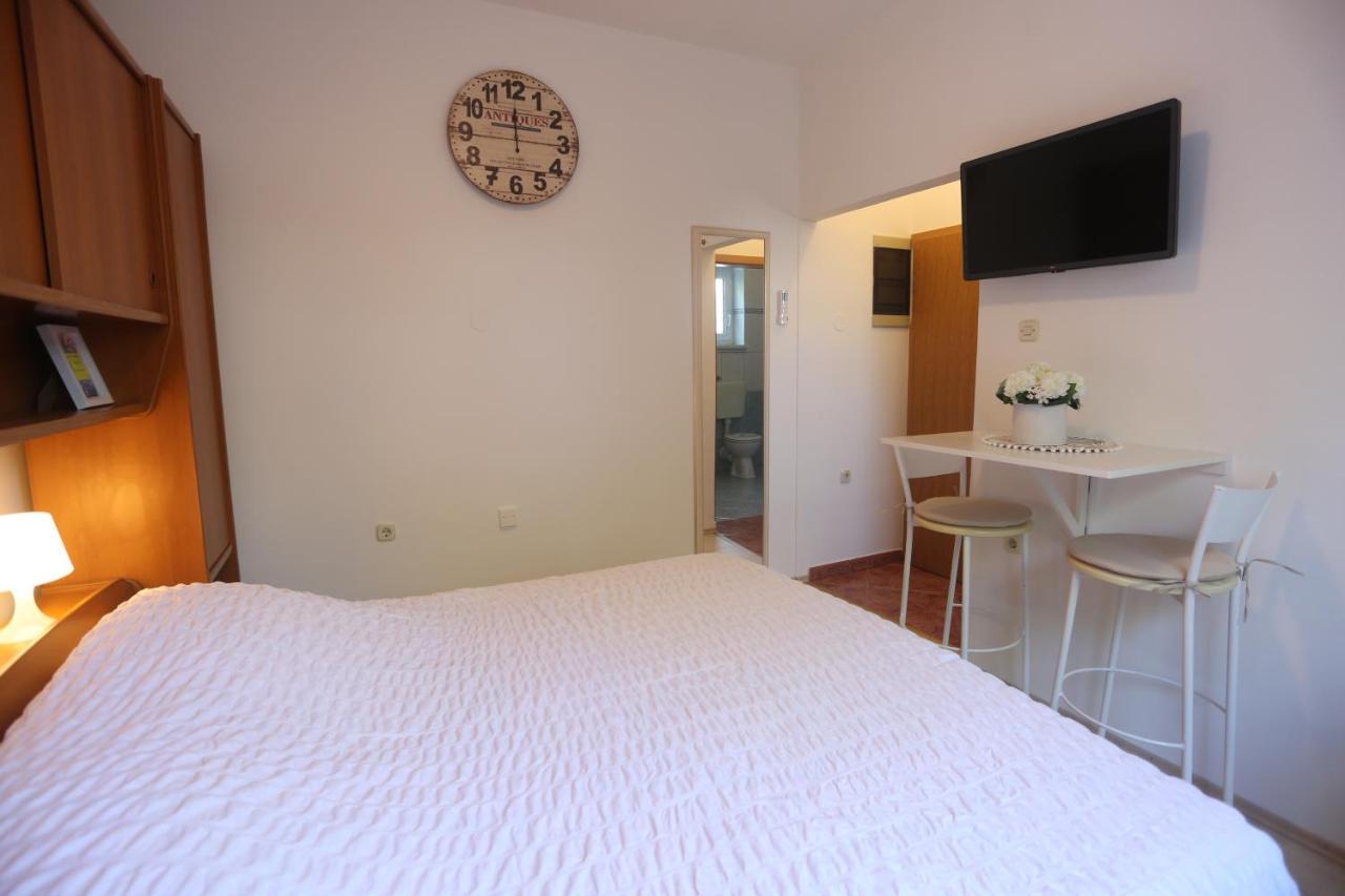 Apartments Katica Сень Екстер'єр фото