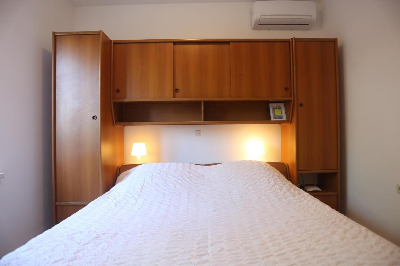 Apartments Katica Сень Екстер'єр фото