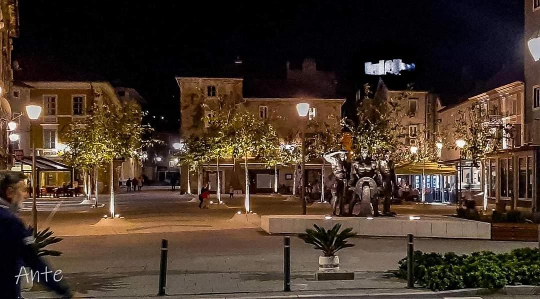 Apartments Katica Сень Екстер'єр фото